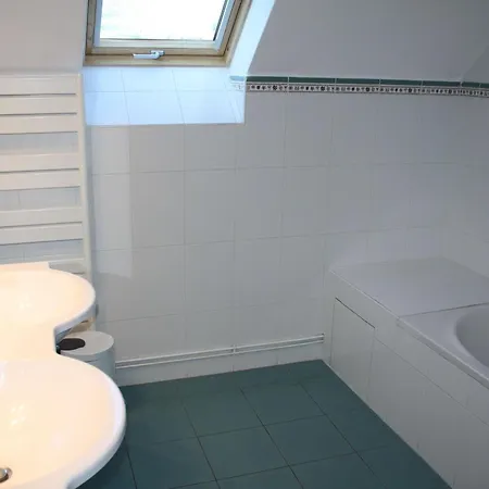 Maison De Charme En Pierres, 5 Chambres, Jardin Clos, Terrasse, Calme, Ping-pong, Proche Loisirs. - Fr-1-410-150