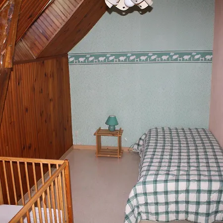 Maison De Charme En Pierres, 5 Chambres, Jardin Clos, Terrasse, Calme, Ping-pong, Proche Loisirs. - Fr-1-410-150 Holiday home Saint-Remy-de-Sille