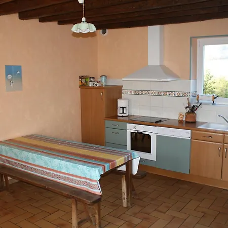 Maison De Charme En Pierres, 5 Chambres, Jardin Clos, Terrasse, Calme, Ping-pong, Proche Loisirs. - Fr-1-410-150 펜션 Saint-Remy-de-Sille