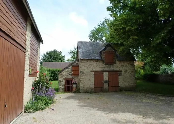 Maison De Charme En Pierres, 5 Chambres, Jardin Clos, Terrasse, Calme, Ping-pong, Proche Loisirs. - Fr-1-410-150 *
